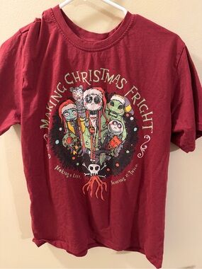Women’s Red Graphic Christmas Fright T‑Shirt size L